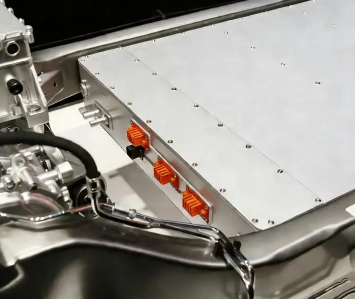 Endplatte des EV-Batteriemoduls: Abdichtung und Abschirmung in einem Teil